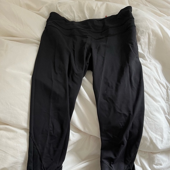 Lululemon inspire crop leggings black with zipper pocket - Picture 6 of 8